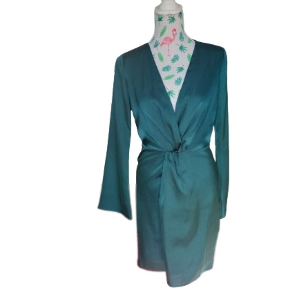 Cooper St twist front green dress, satin finish, bell sleeves (Size 8) - Picture 2 of 9